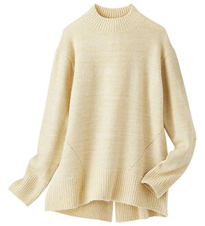 BELLUNA（ベルーナ）の「ラメニット素材ベーシックプルオーバー（ニット・セーター）」｜アイボリー