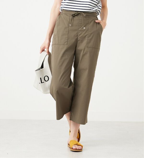 BELLUNA（ベルーナ）の「【店舗・ネット限定】サラリ綿混ベイカーワイドパンツ（ワイドパンツ・ガウチョ）」｜カーキ