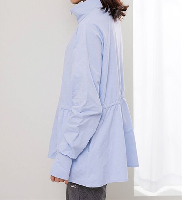 BELLUNA（ベルーナ）の「ギャザー切替ラッシュガードＵＶ対策ジャケット（パーカー）」｜詳細画像