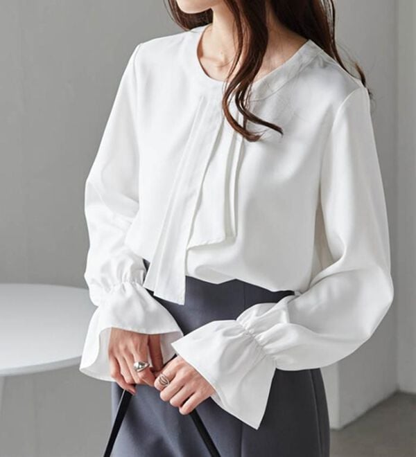 RANAN（ラナン）の「パール付きボウタイブラウス（ブラウス）」｜詳細画像