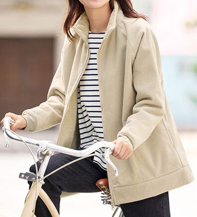 BELLUNA（ベルーナ）の「防風シート入り裏ボアあったかジャケット（ブルゾン）」