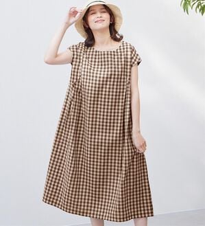 Viola e Viola（ヴィオラ エ ヴィオラ）の「【選べる２丈】ギンガムタック使いワンピース（その他ワンピース）」｜詳細画像