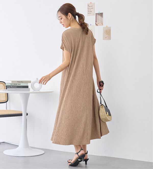 alotta（アロッタ）の「【４つの機能付】ひんやり楽ちん快適！フレアーワンピース（カットソーワンピース）」｜詳細画像