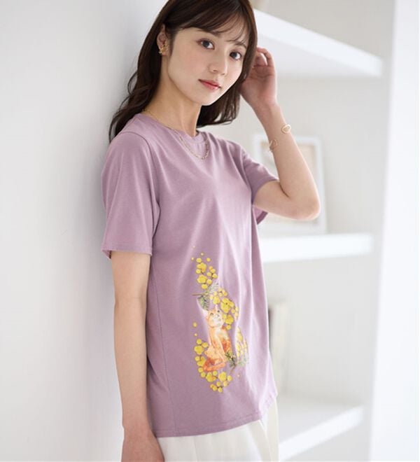 alotta（アロッタ）の「大人かわいいプリント綿混Ｔシャツ（Tシャツ）」｜詳細画像