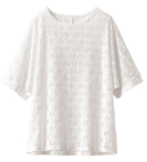 BELLUNA（ベルーナ）の「総レース素材ドルマンプルオーバー（カットソー）」｜オフ白