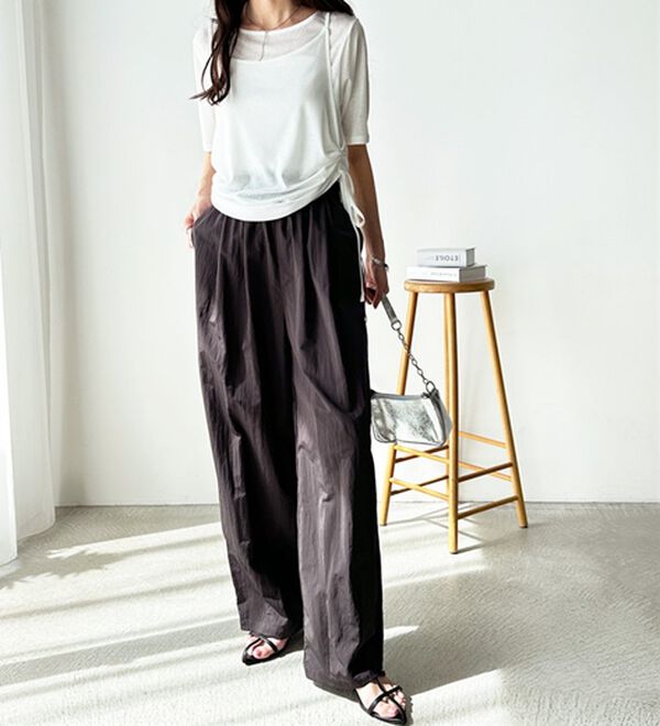 GeeRA（ジーラ）の「さらとろ素材が嬉しい！ダブルタックワイドパンツ（フルレングスパンツ）」｜詳細画像