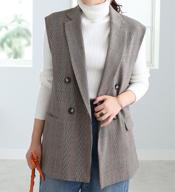 BELLUNA（ベルーナ）の「チェック柄テーラードデザインジレ（ジレ）」｜グレー系チェック