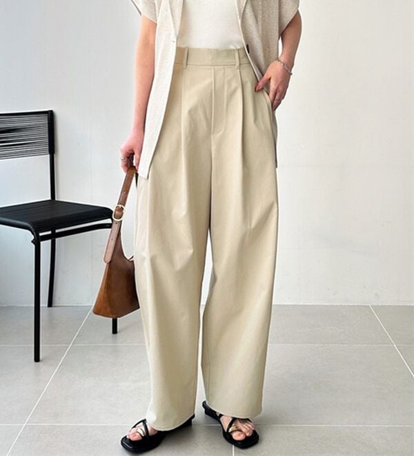 GeeRA（ジーラ）の「楽なのに美脚見えワイドカーブパンツ（フルレングスパンツ）」｜詳細画像