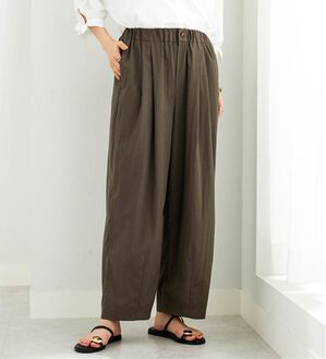 BELLUNA（ベルーナ）の「ビンテージ調タックワイドパンツ（ワイドパンツ・ガウチョ）」｜チャコール