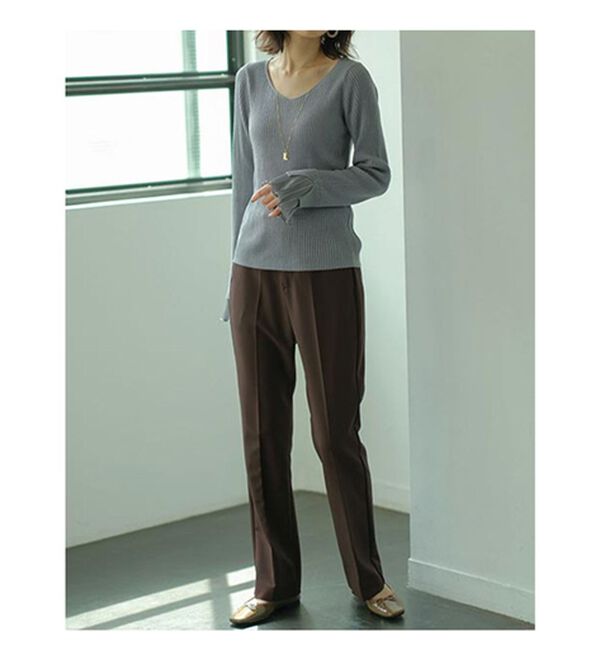 GeeRA（ジーラ）の「プリーツ付Ｖネックリブニットトップス（ニット・セーター）」｜詳細画像