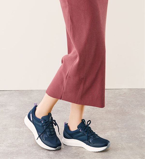 「ゴールデンベア５Ｅはっ水厚底シューズ（スニーカー）」｜詳細画像