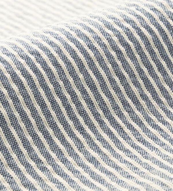 BELLUNA（ベルーナ）の「サッカー素材後ろボタンデザインブラウス（ブラウス）」｜詳細画像