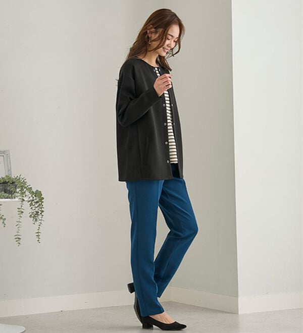 BELLUNA（ベルーナ）の「すっきり美脚タックテーパードパンツ（フルレングスパンツ）」｜詳細画像