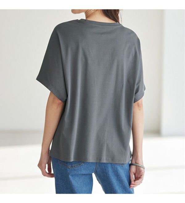 BELLUNA（ベルーナ）の「脱マンネリ！フロッキープリントドルマンＴシャツ（カットソー）」｜詳細画像