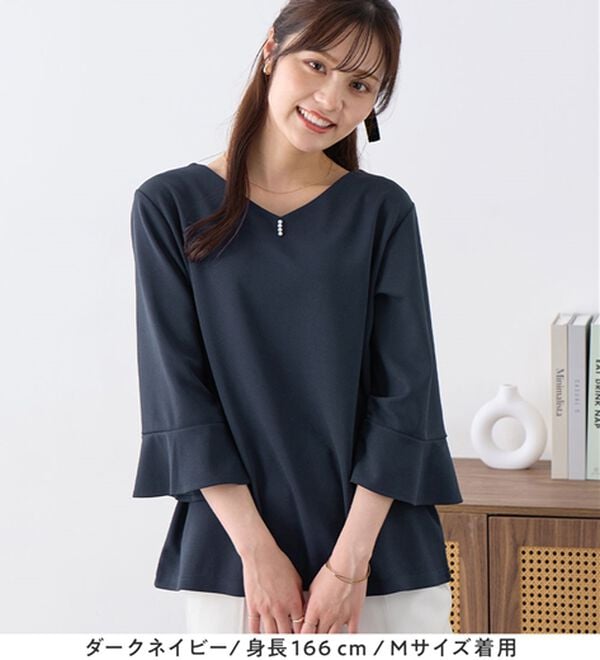 alotta（アロッタ）の「パール調ボタンフレアー袖ブラウスＴシャツ（ブラウス）」｜詳細画像