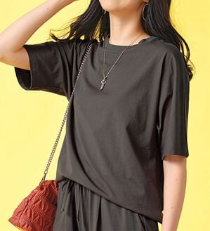 BELLUNA（ベルーナ）の「ひんやり！綿混裾ラウンドプルオーバー（カットソー）」｜チャコール