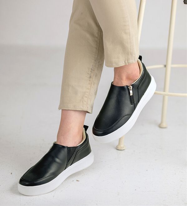 「【２足セット】サッと履けるコートタイプスニーカー（スニーカー）」｜詳細画像