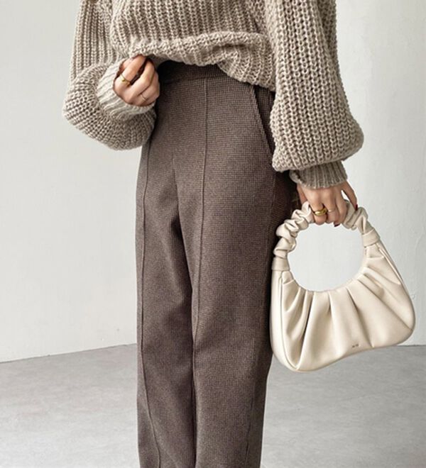 GeeRA（ジーラ）の「ウールライクピンタックストレートパンツ（ワイドパンツ・ガウチョ）」｜詳細画像