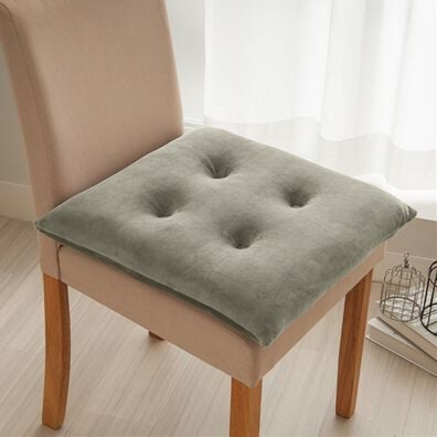 iellio（イエリオ）の「とろけるマイクロシートクッション２枚組＜抗菌防臭機能付＞（クッション・クッションカバー）」