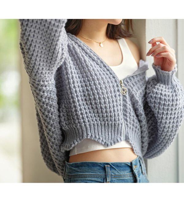 YU'NOW（ユナウ）の「カップ付クロップドタンクトップ（ブラトップ・カップ付きインナー）」｜詳細画像