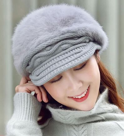 「ファー使いキャスケット（帽子）」