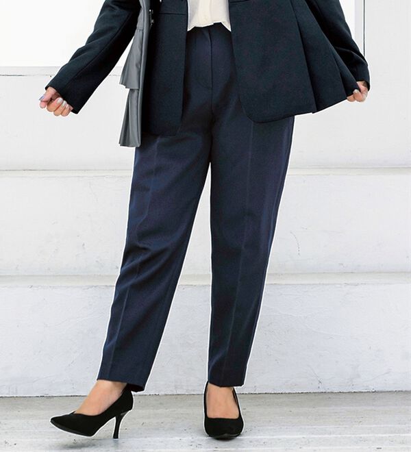 BELLUNA（ベルーナ）の「テーパードパンツ（セットアップ）」｜詳細画像