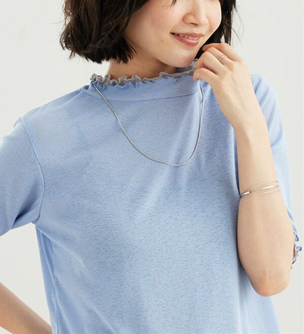 BELLUNA（ベルーナ）の「シアー素材重ね着風フリル衿プルオーバー（カットソー）」｜詳細画像