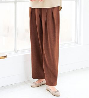 VINNO（ヴィノ）の「＜日本製＞バルーンシルエットワイドパンツ（ワイドパンツ・ガウチョ）」｜テラコッタ