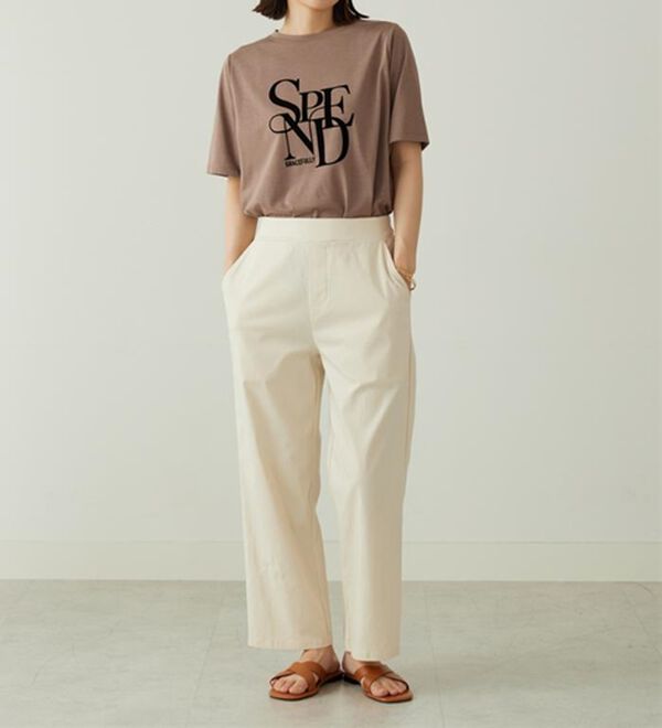 BELLUNA（ベルーナ）の「フロッキープリントロゴプルオーバー（カットソー）」｜詳細画像