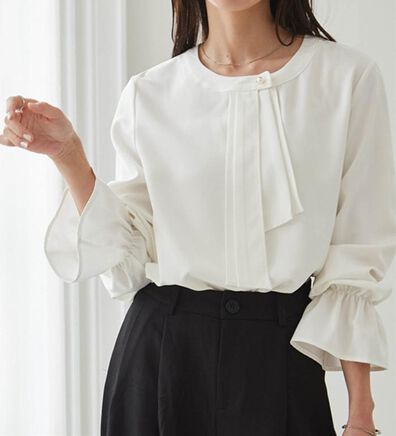 RANAN（ラナン）の「パール付きボウタイブラウス（ブラウス）」