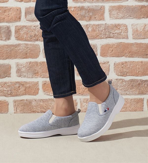 「Ｒｅｄ　Ｐｉｎｅ（レッドパイン）　はっ水スリッポンスニーカー（スリッポン）」｜詳細画像