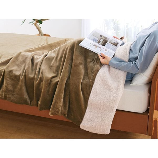 「毛布にもなるフランネル掛布団カバー＜２ＷＡＹ・あったか・裏面シープ調・アルミシート入＞（掛布団カバー）」｜詳細画像