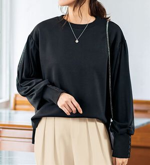 BELLUNA（ベルーナ）の「袖チュールデザインプルオーバー（カットソー）」｜ブラック