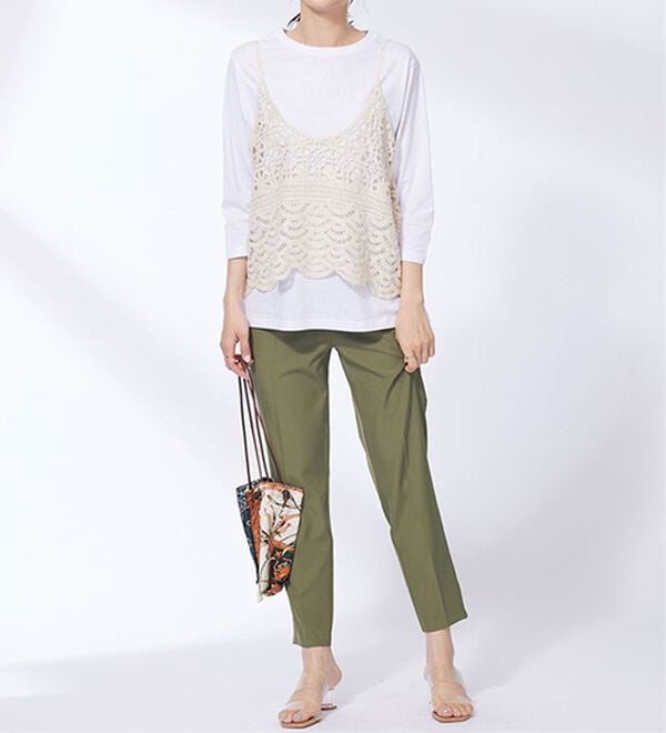 BELLUNA（ベルーナ）の「サラサラ美脚テーパードパンツ（テーパードパンツ）」｜詳細画像