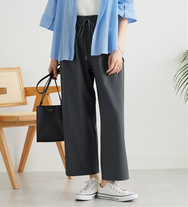 BELLUNA（ベルーナ）の「【嬉しい機能付き！】とろみ素材ドロスト使いワイドパンツ（ワイドパンツ・ガウチョ）」｜詳細画像