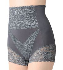 LAVIENNE（ラヴィエンヌ）の「５０代からの快適ショーツガードル（ショーツ）」