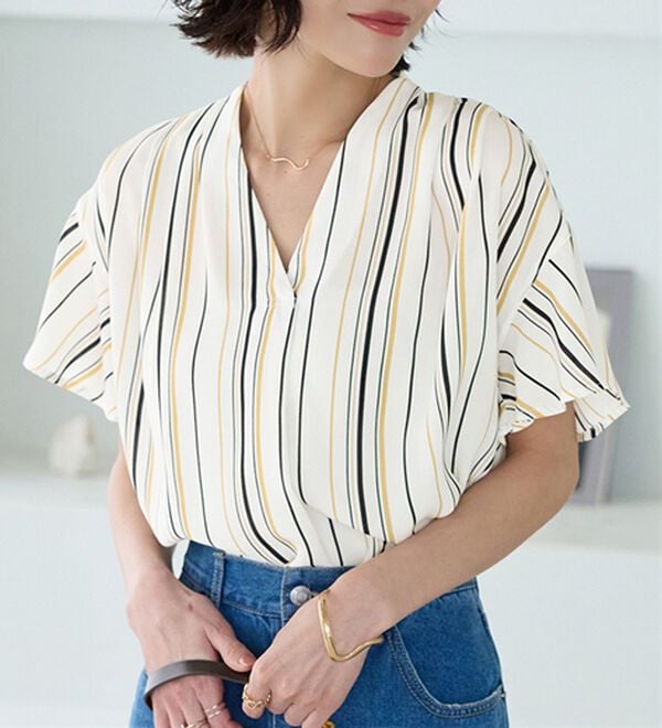 GeeRA（ジーラ）の「【再入荷】サラサラ涼しい！着やせも叶うフレアー袖ブラウス（ブラウス）」｜詳細画像