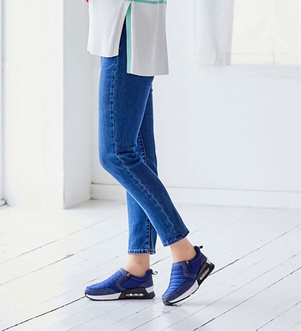 BELLUNA（ベルーナ）の「４Ｅボンディング風エアソールスニーカー（スニーカー）」｜詳細画像