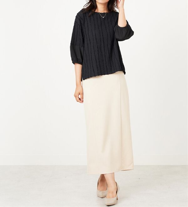 BELLUNA（ベルーナ）の「楊柳ストライプ刺しゅうブラウス（カットソー）」｜詳細画像