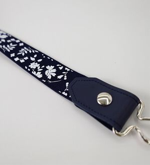 BELLUNA（ベルーナ）の「＜日本製＞ウエストすっきりフリーサイズベルト（ベルト）」｜ネイビー花柄