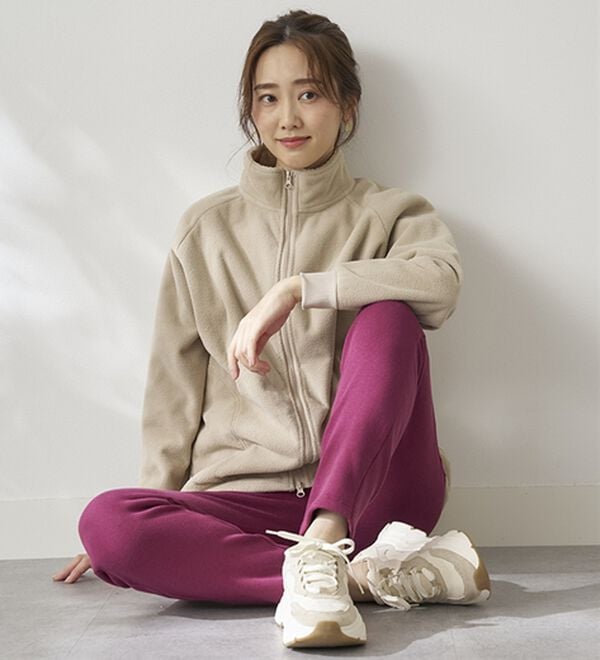 BELLUNA（ベルーナ）の「まるではく毛布！静電防止付裏ファーレギンス（スパッツ・レギンス）」｜詳細画像