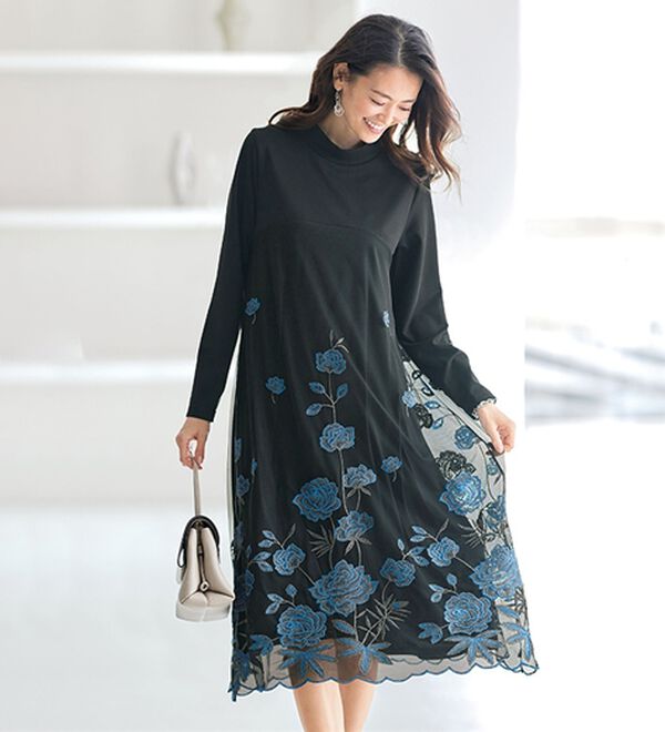 BELLUNA（ベルーナ）の「楽に着こなす配色レースワンピース（カットソーワンピース）」｜ブルー系