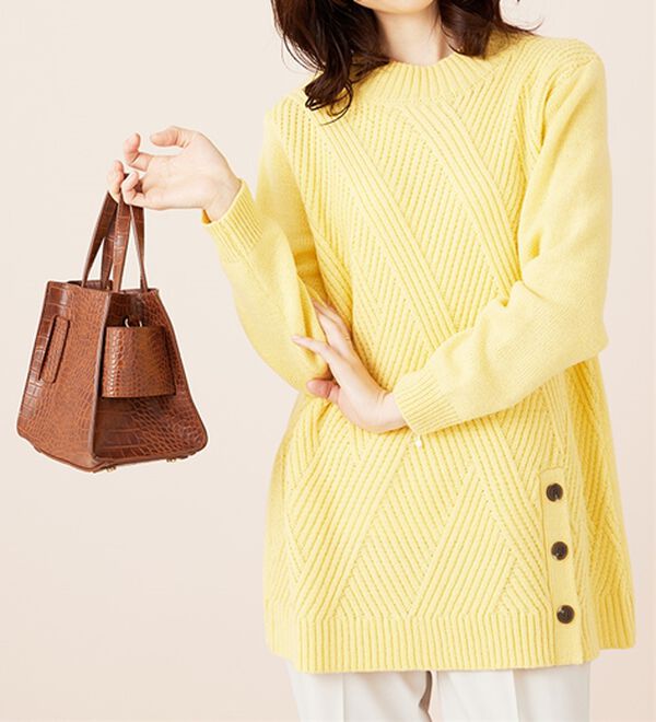 BELLUNA（ベルーナ）の「編地切替サイドボタンチュニック（チュニック）」｜詳細画像