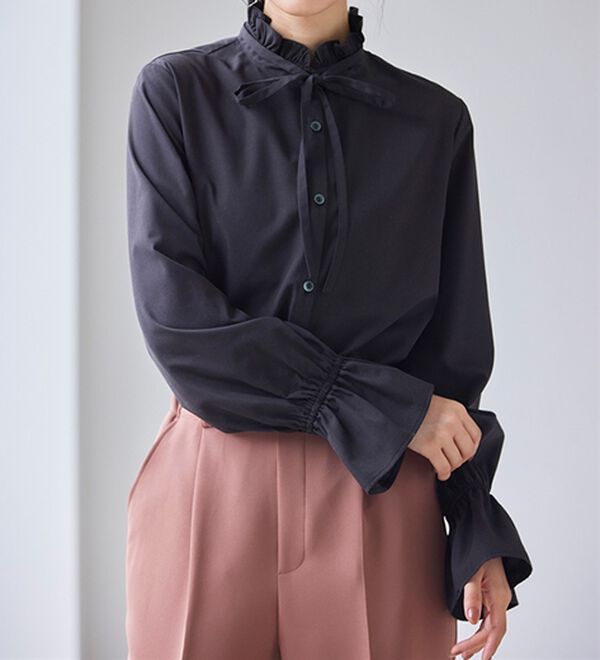 RANAN（ラナン）の「プチフリルリボン付きブラウス（ブラウス）」｜詳細画像