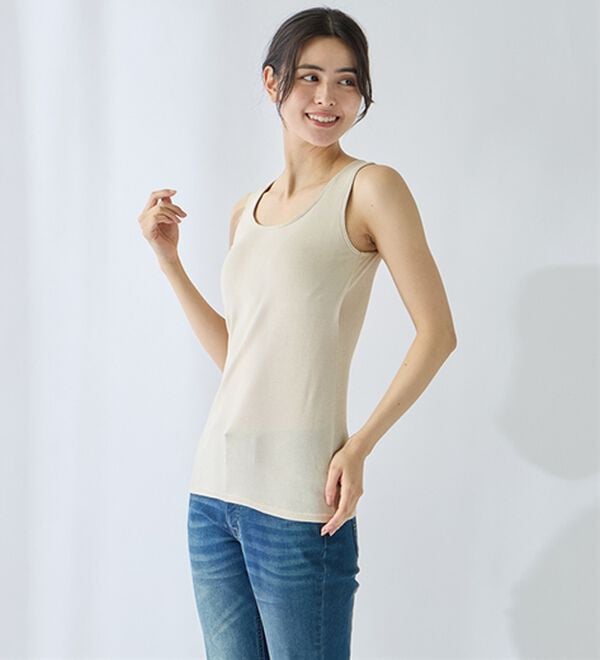 LAVIENNE（ラヴィエンヌ）の「【ムレ嫌いさん必見！】綿１００％涼しいカップ付タンクトップ＜さらりラボ＞（肌着・インナーウェア）」｜詳細画像