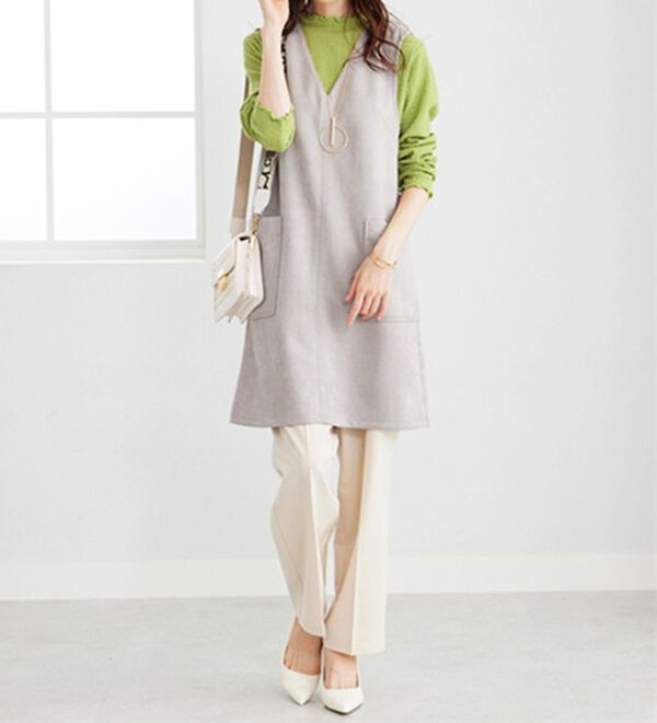 BELLUNA（ベルーナ）の「スエード調ボタンデザインジャンパードレス（ジャンパースカート）」｜詳細画像