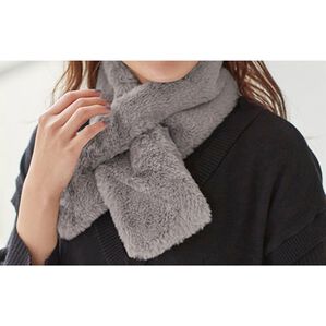 BELLUNA（ベルーナ）の「ファーマフラー（ストール・スカーフ・マフラー）」｜ライトグレー