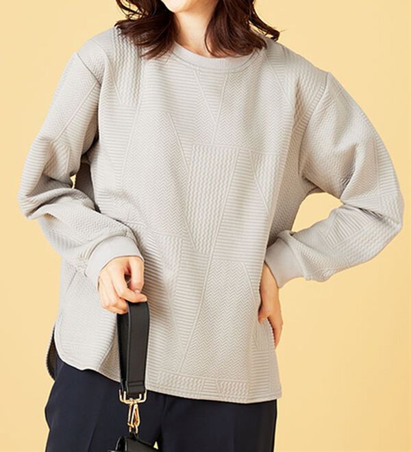 BELLUNA（ベルーナ）の「ふくれジャカードキルトプルオーバー（カットソー）」｜詳細画像