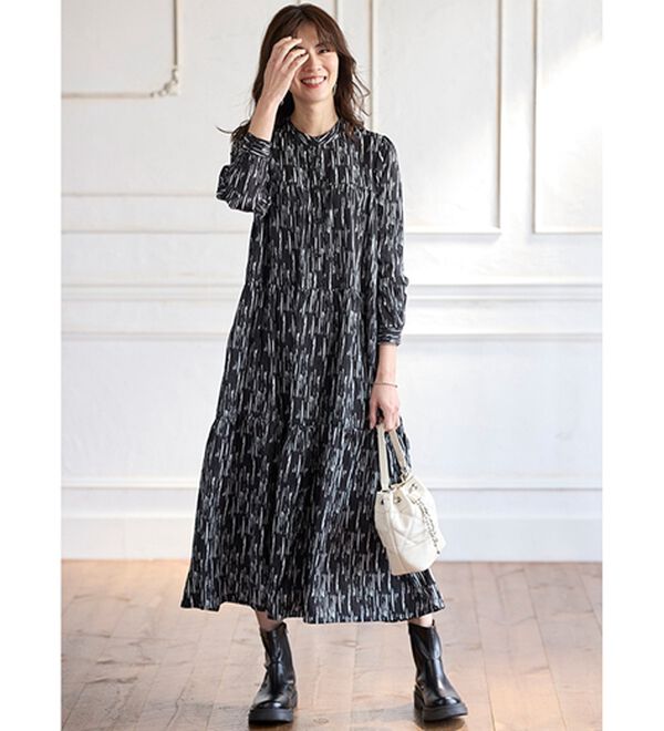 BELLUNA（ベルーナ）の「モダンに装う幾何柄ティアードワンピース（その他ワンピース）」｜詳細画像