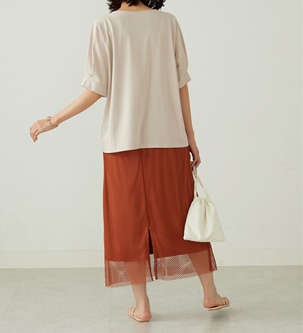 BELLUNA（ベルーナ）の「ヒンヤリ！袖タックデザインプルオーバー（カットソー）」｜詳細画像